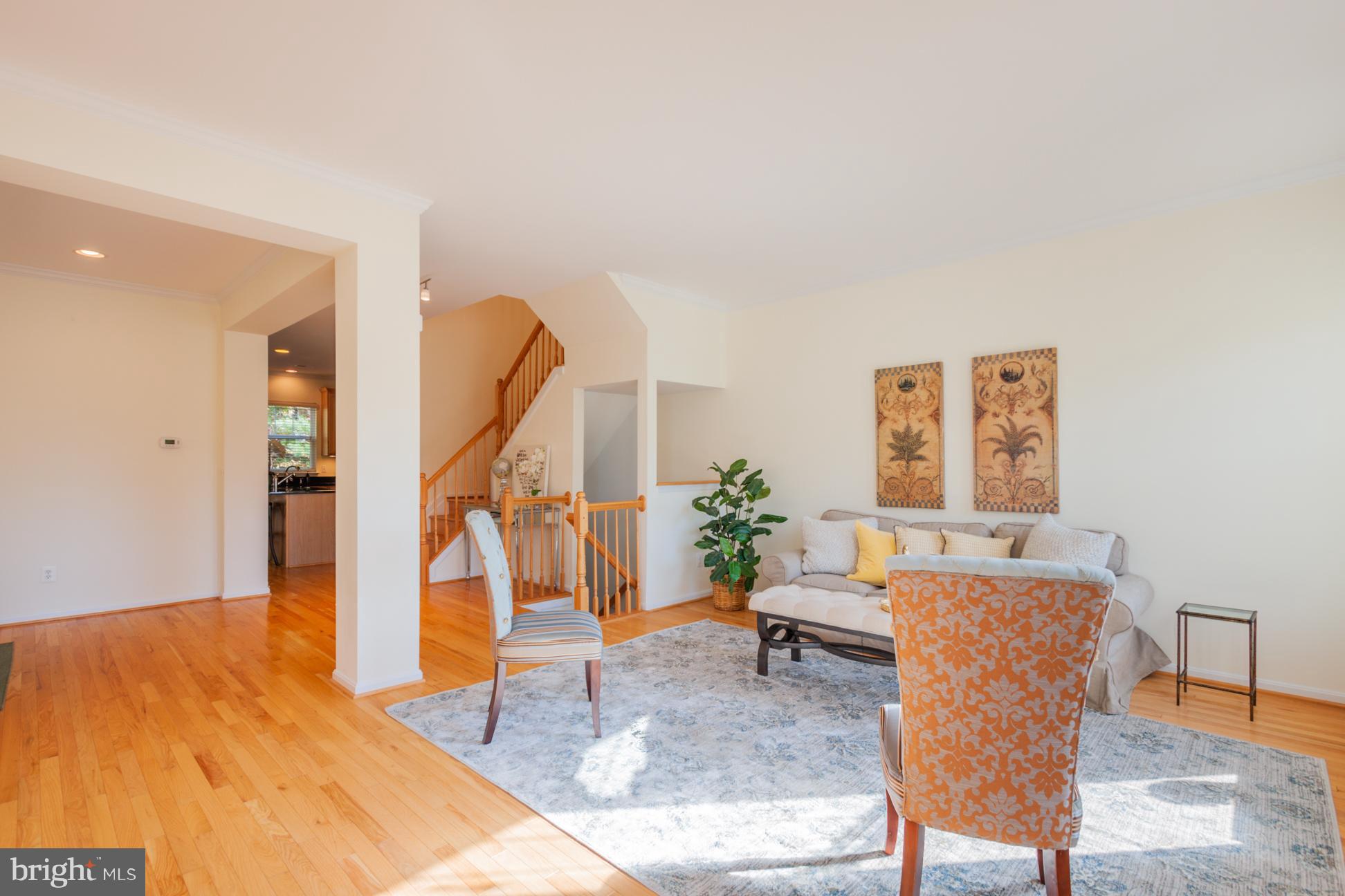 MOUNT WASHINGTON - Residential