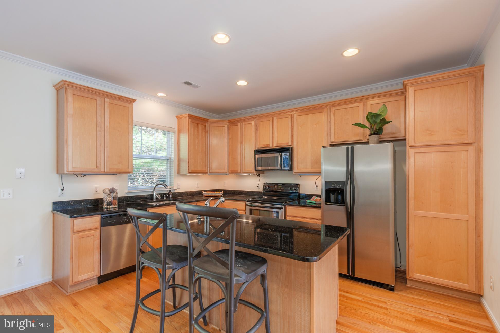 MOUNT WASHINGTON - Residential