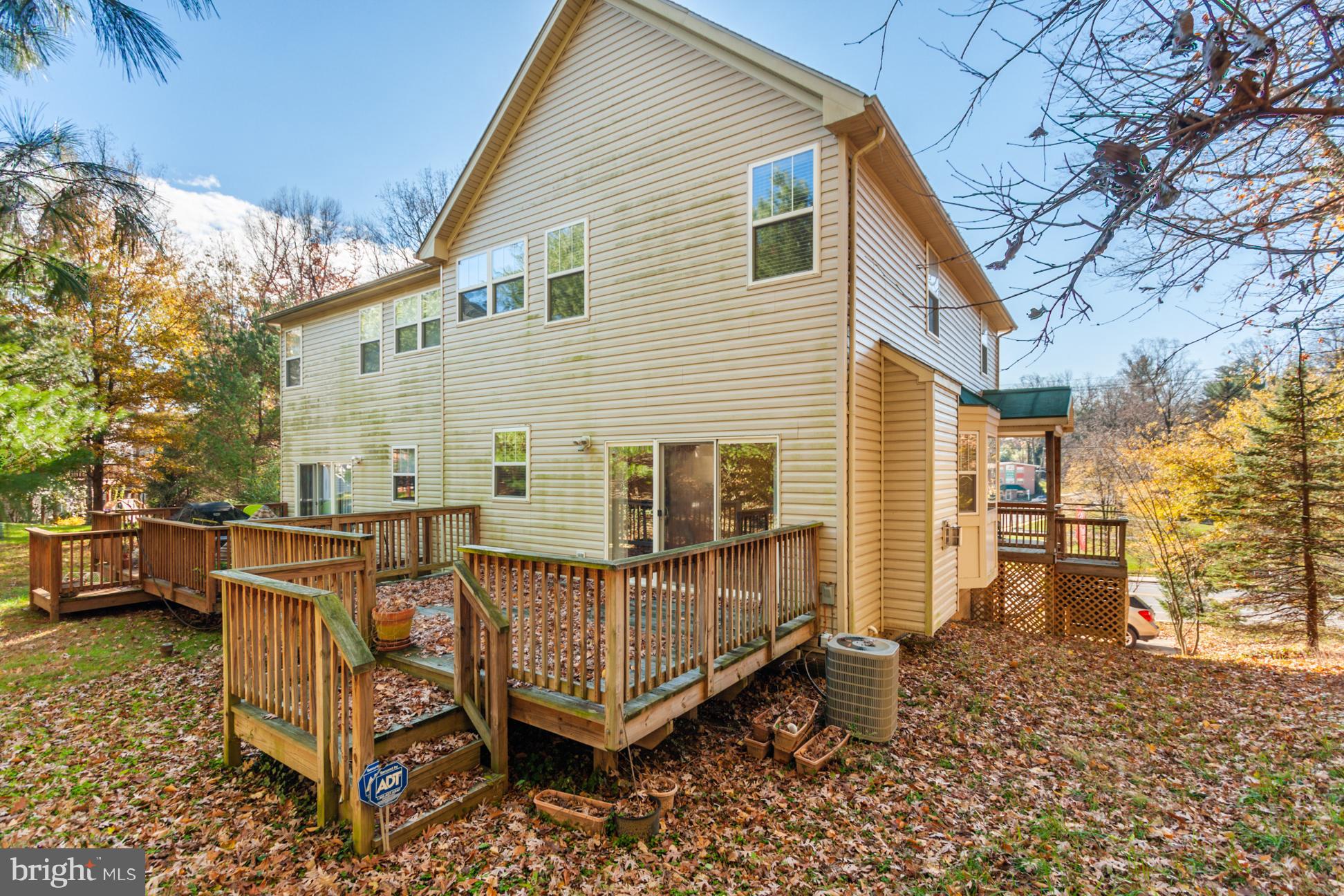 MOUNT WASHINGTON - Residential