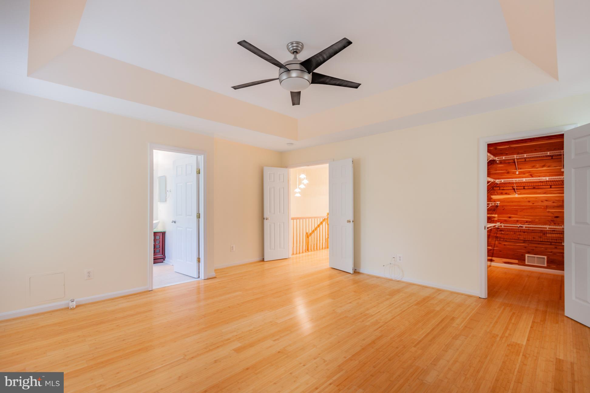 MOUNT WASHINGTON - Residential