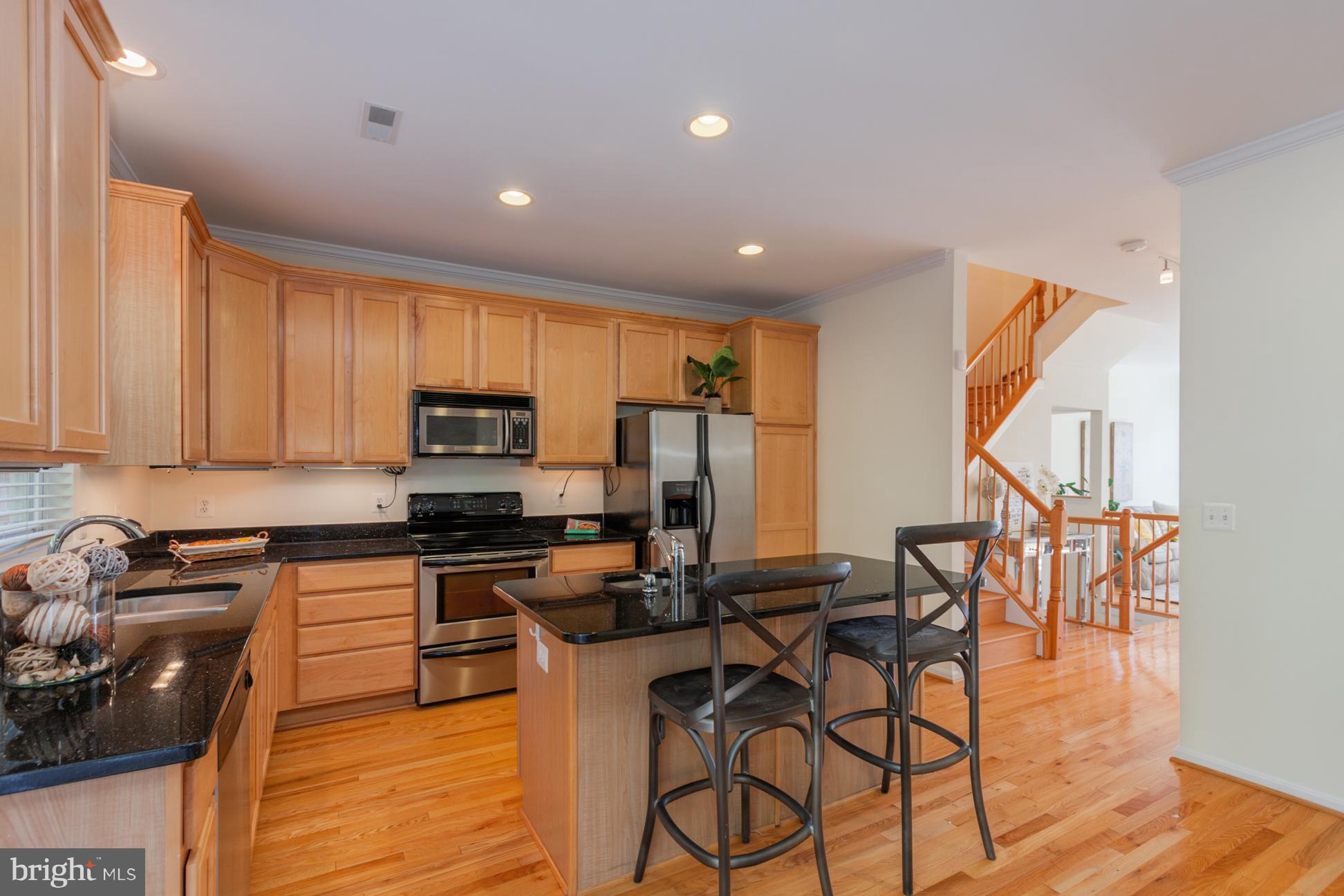 MOUNT WASHINGTON - Residential