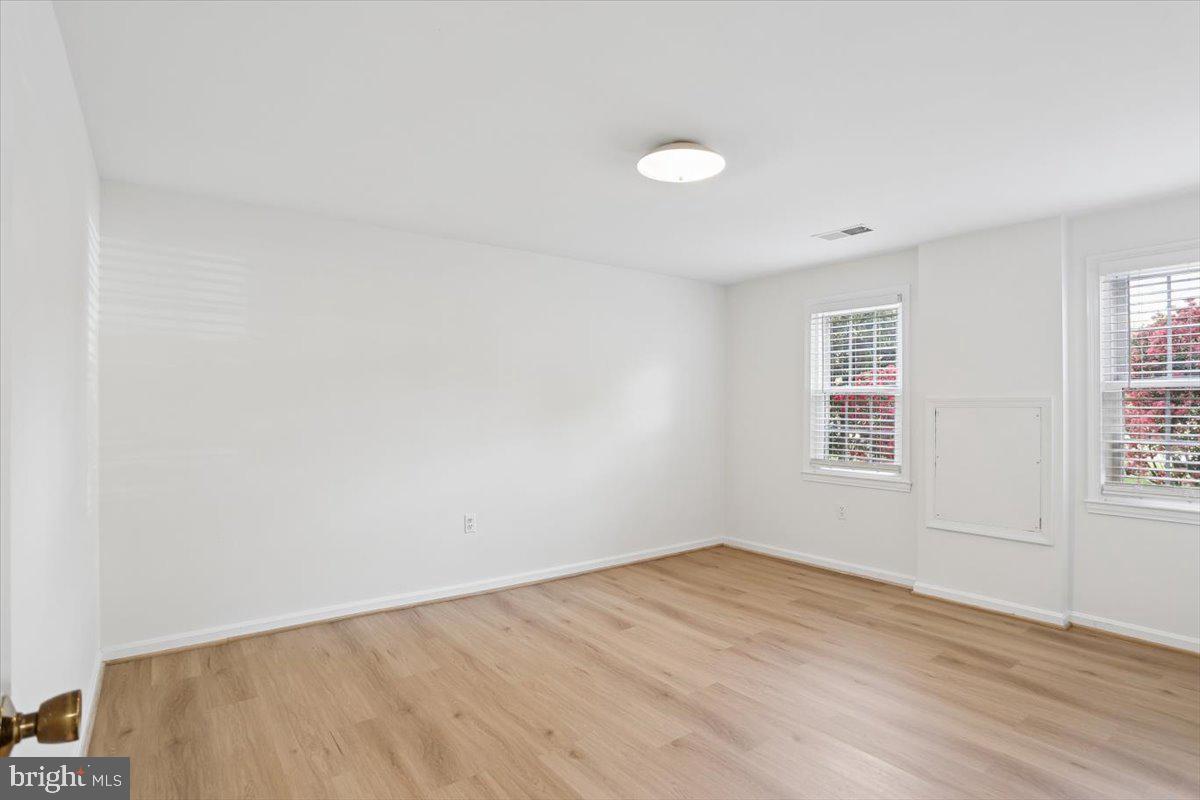 MIDDLERIDGE - Residential