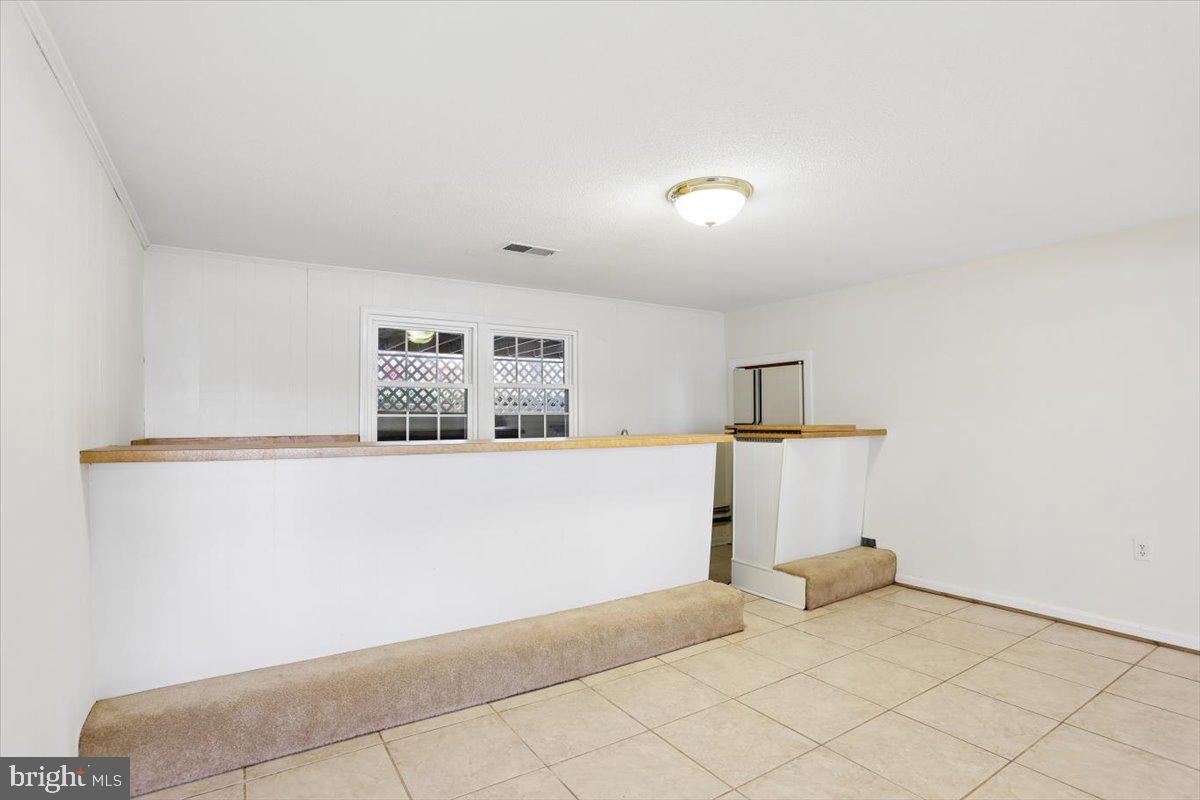 MIDDLERIDGE - Residential