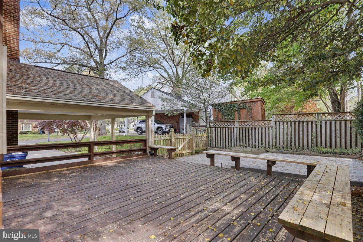 MIDDLERIDGE - Residential