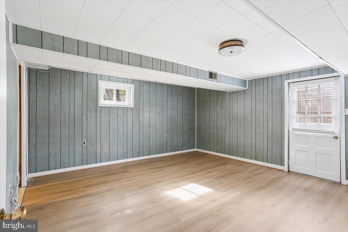 MIDDLERIDGE - Residential