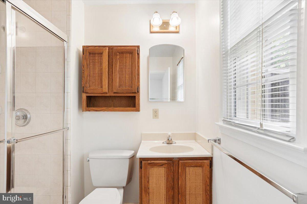 MIDDLERIDGE - Residential