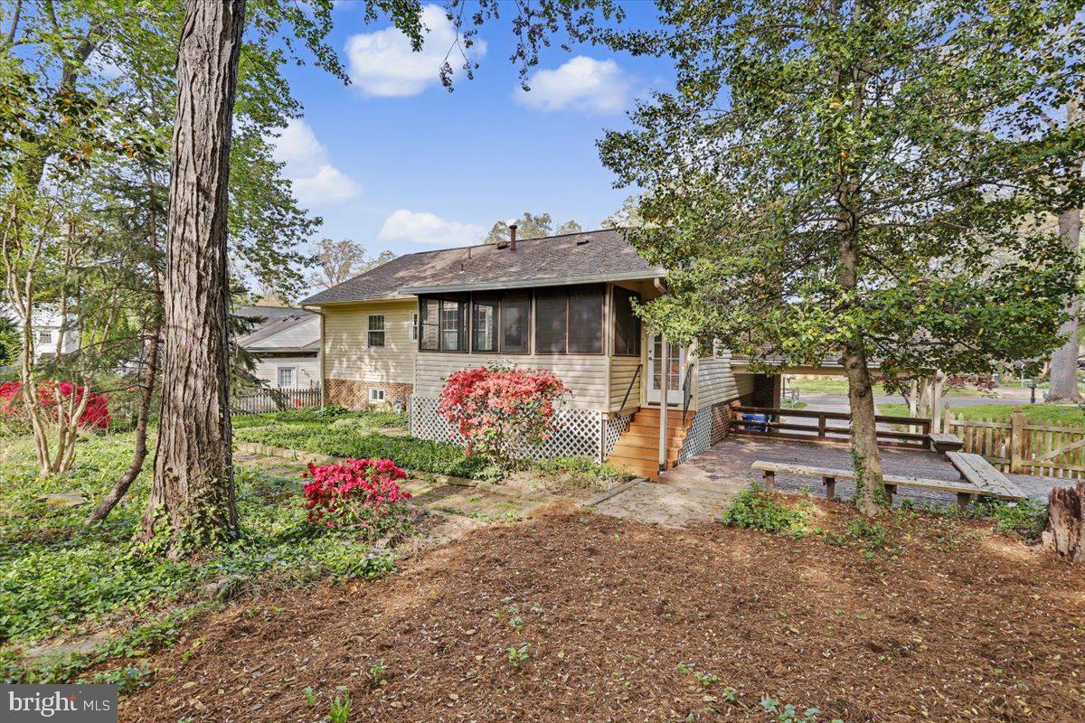 MIDDLERIDGE - Residential