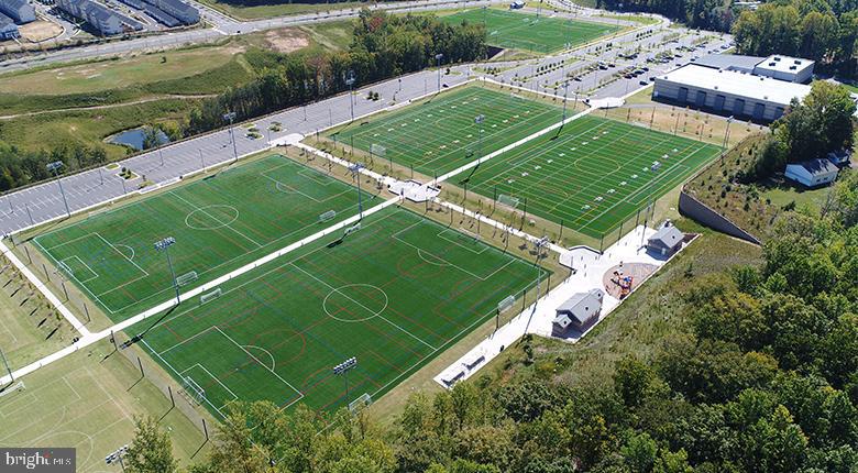 EMBREY MILL - Residential Lease