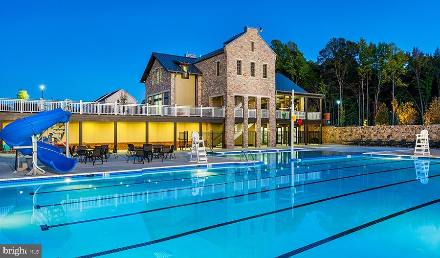 EMBREY MILL - Residential Lease