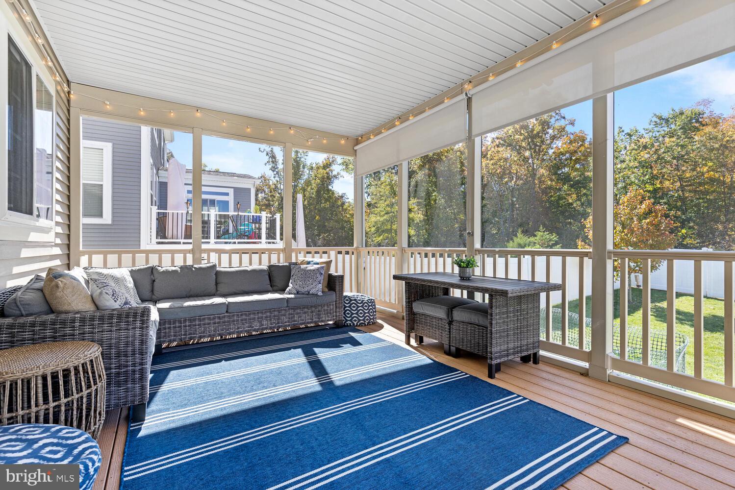 EMBREY MILL - Residential Lease