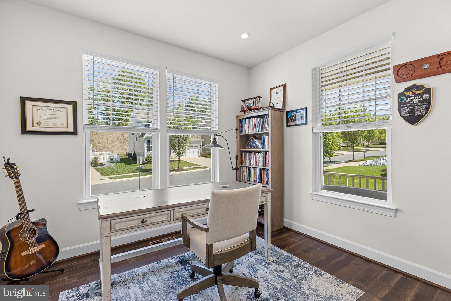 EMBREY MILL - Residential Lease