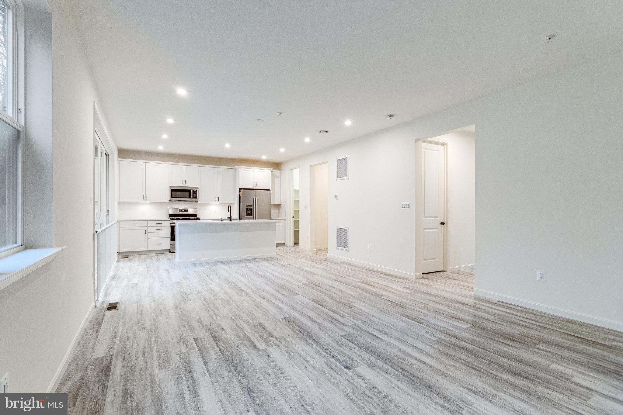 LOVING ESTATES - Residential