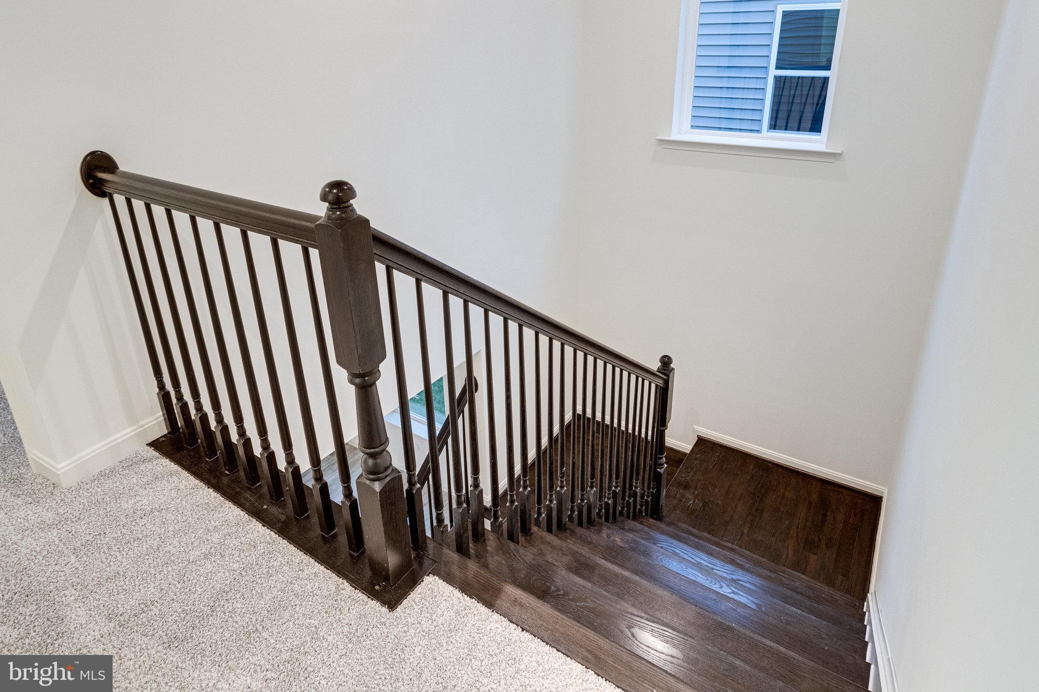 LOVING ESTATES - Residential