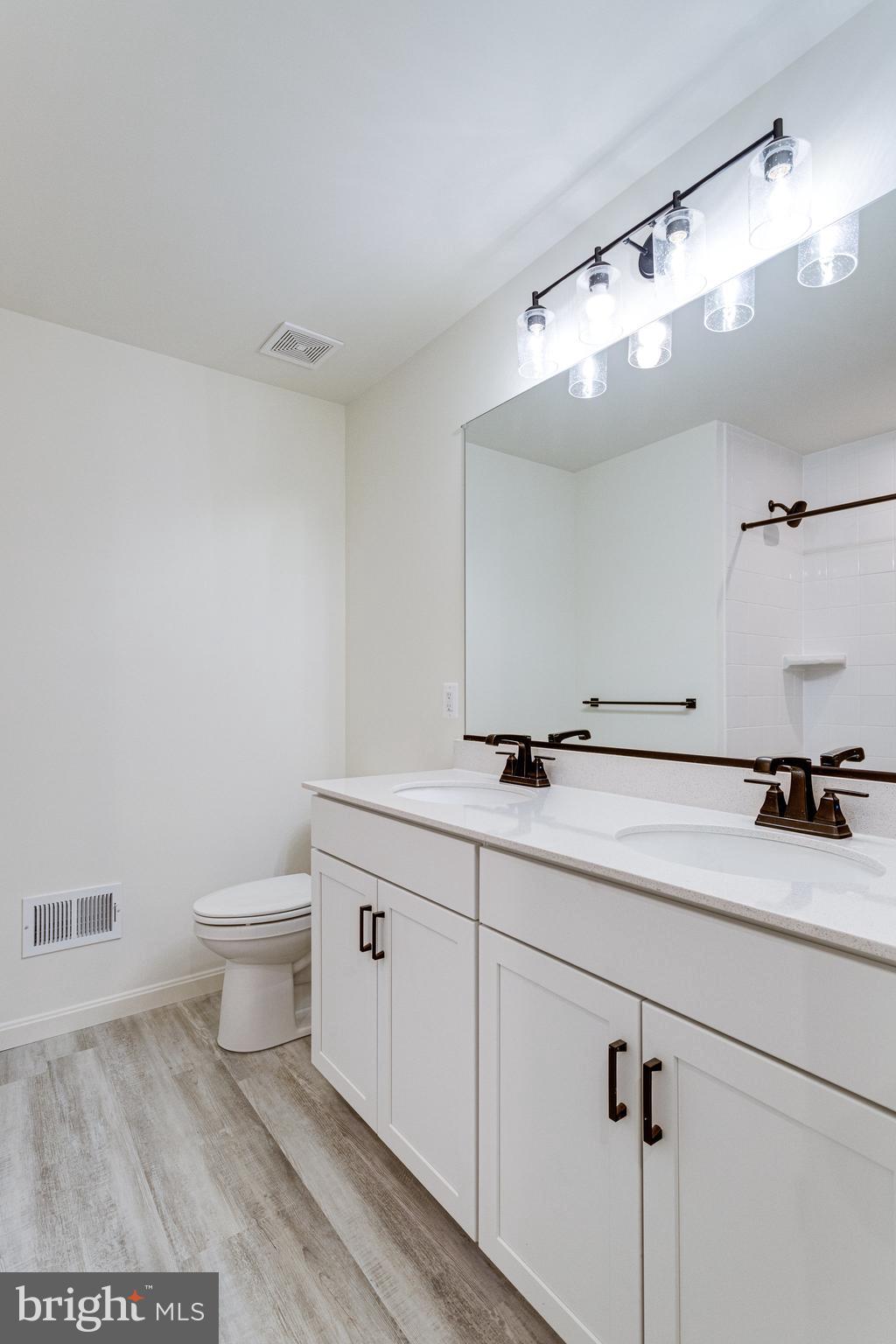 LOVING ESTATES - Residential