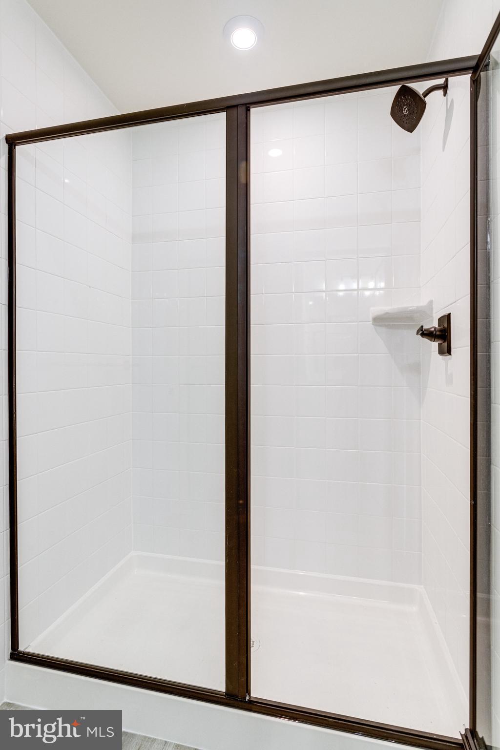 LOVING ESTATES - Residential