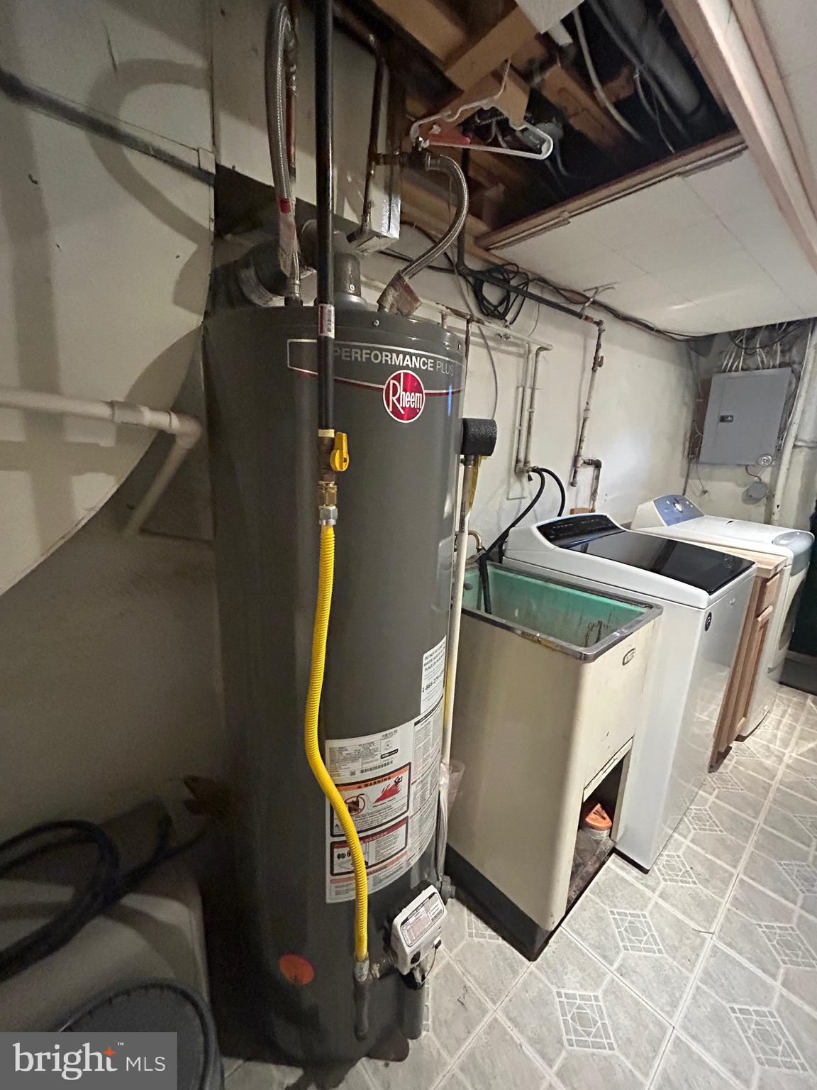 MAYFAIR (WEST) - Residential