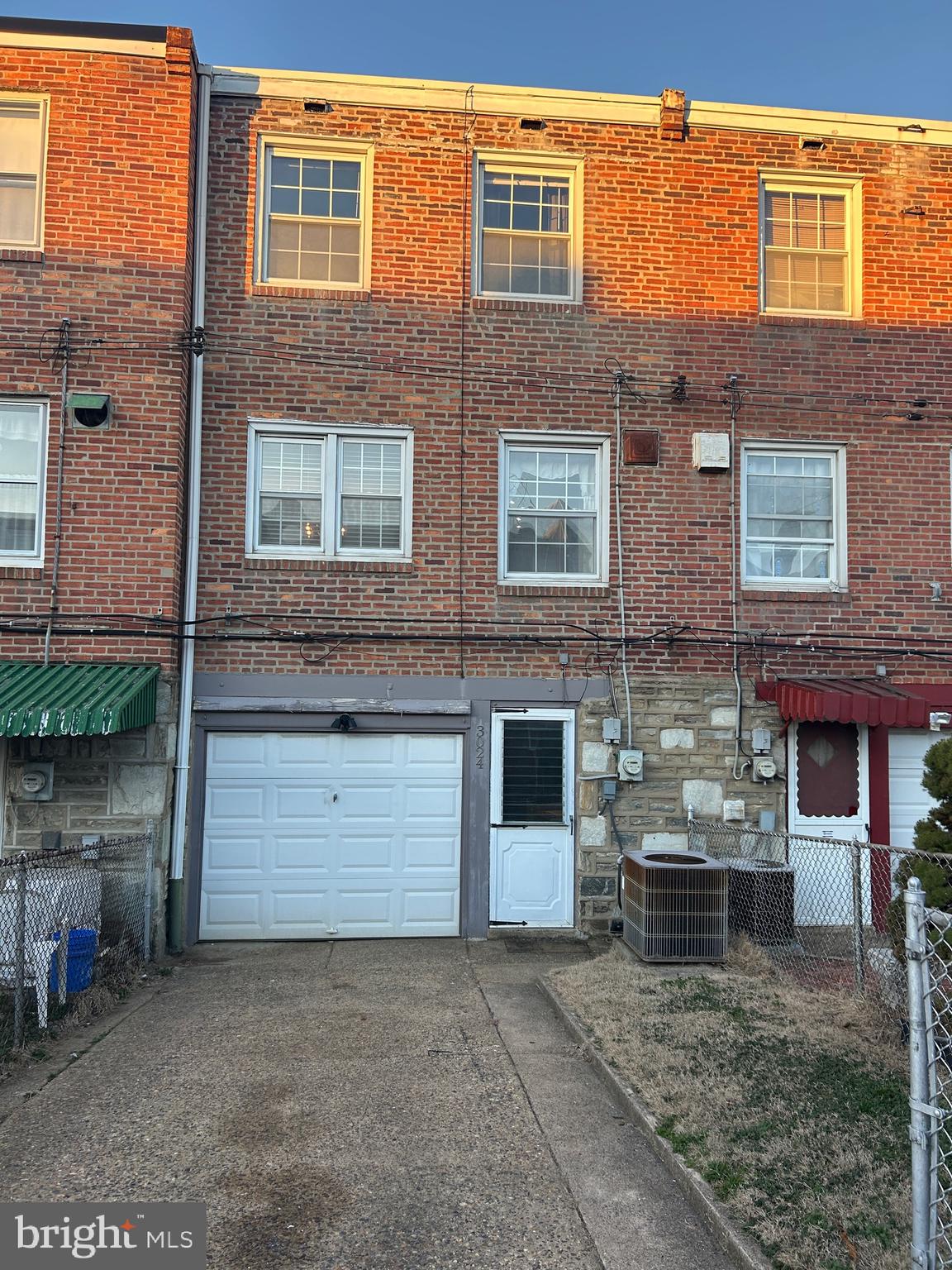 MAYFAIR (WEST) - Residential