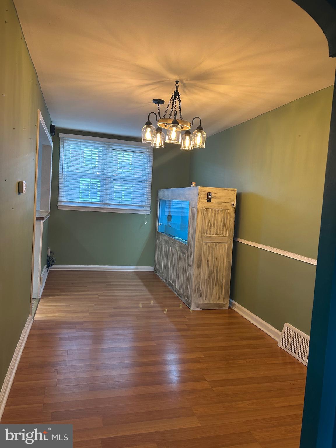 MAYFAIR (WEST) - Residential