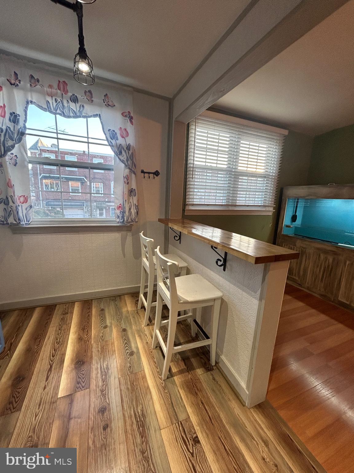 MAYFAIR (WEST) - Residential