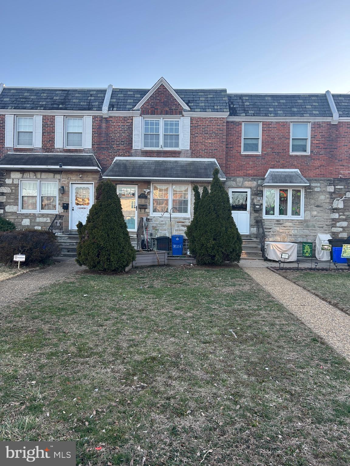 MAYFAIR (WEST) - Residential