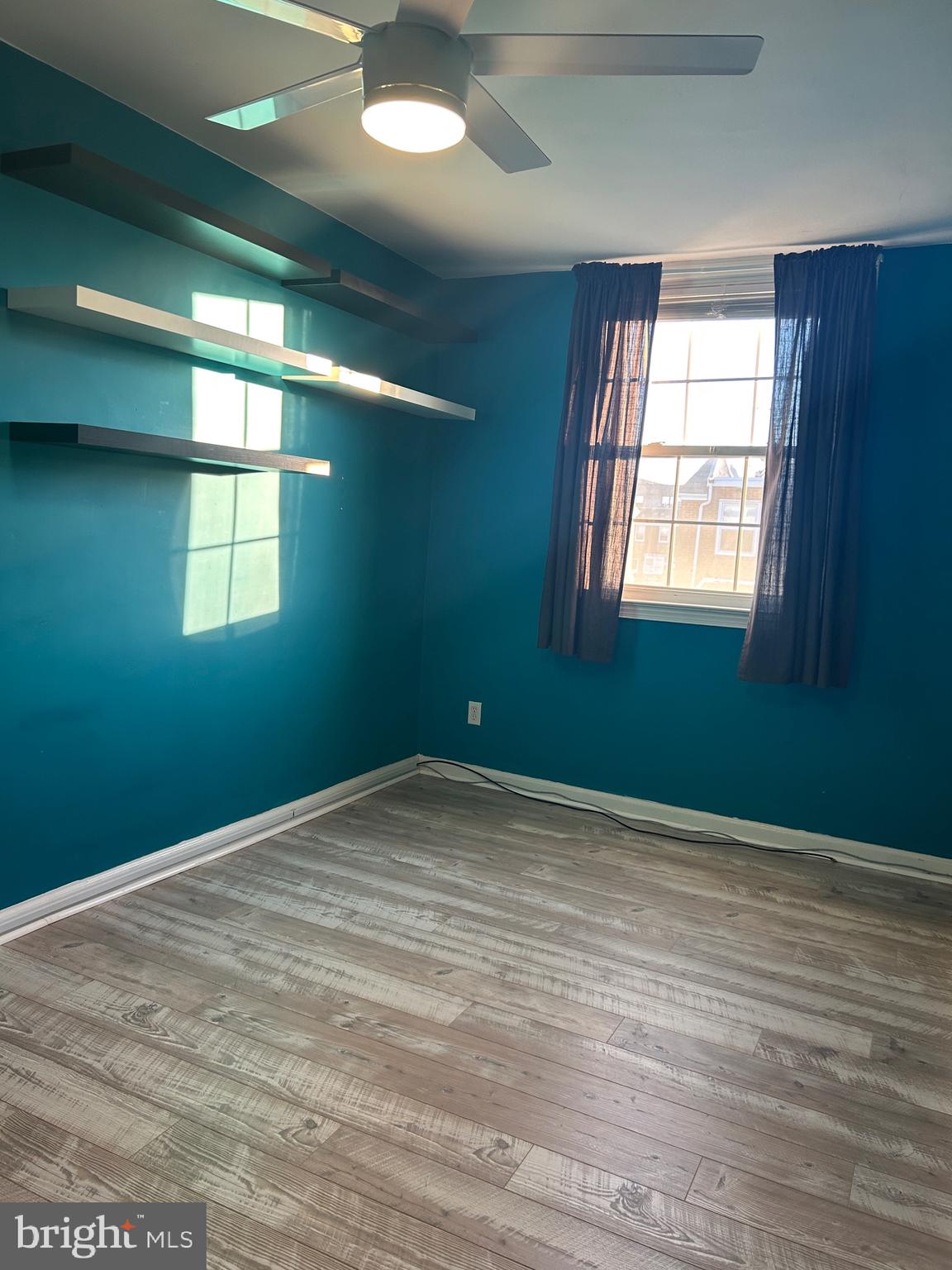 MAYFAIR (WEST) - Residential