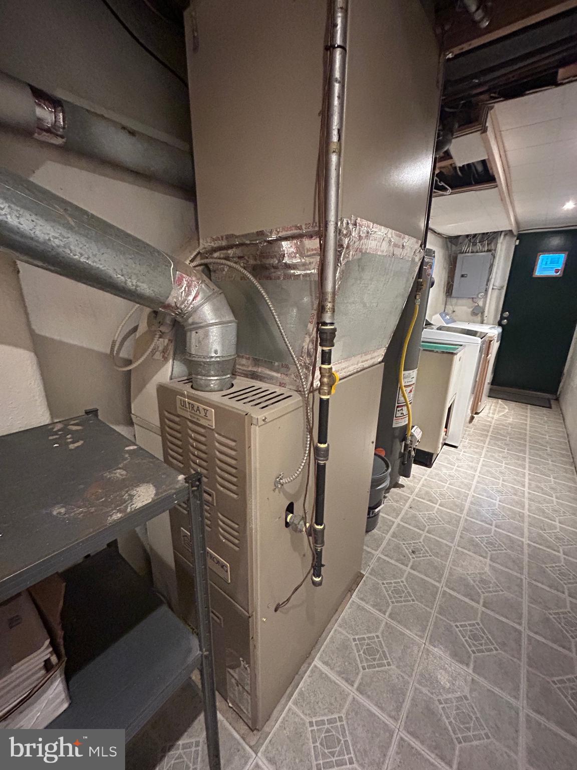 MAYFAIR (WEST) - Residential