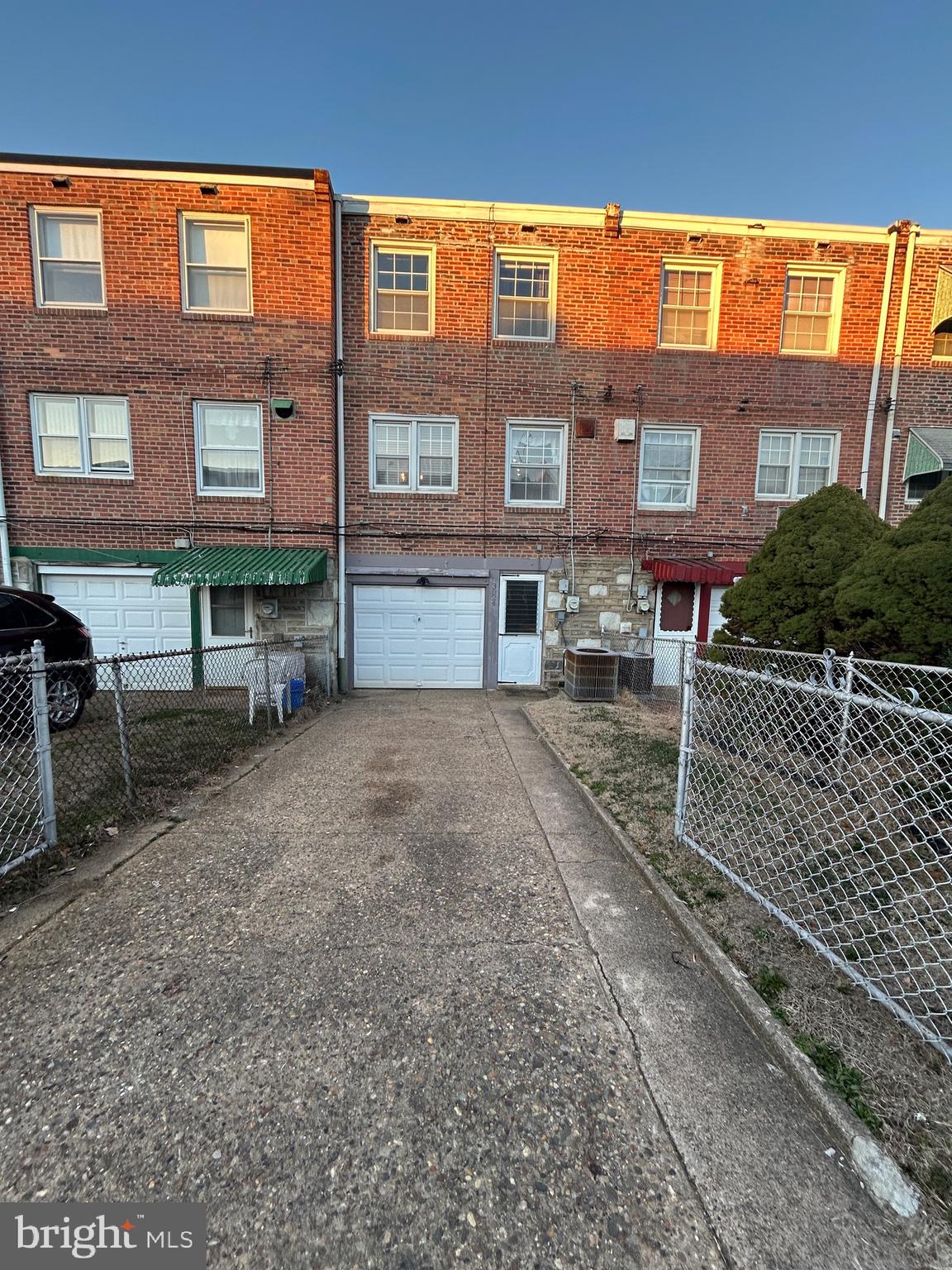 MAYFAIR (WEST) - Residential