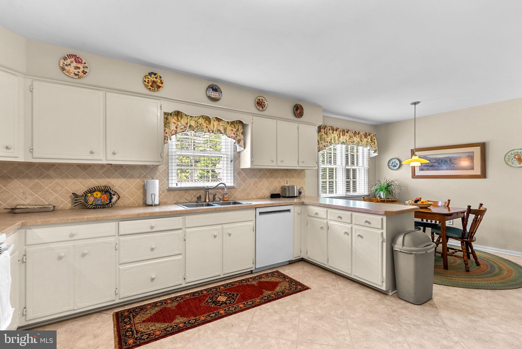 CHARTWELL - Residential