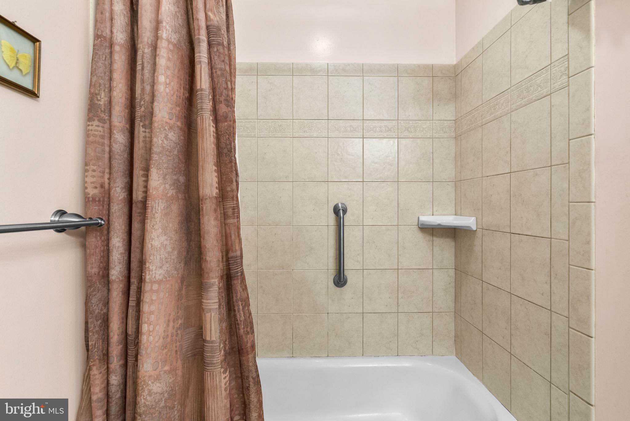 CHARTWELL - Residential