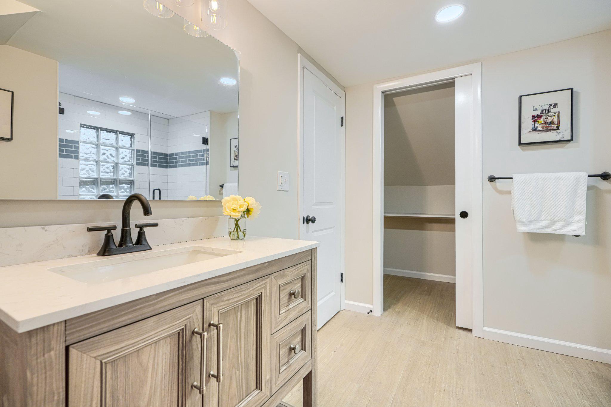 PHOENIX - Residential