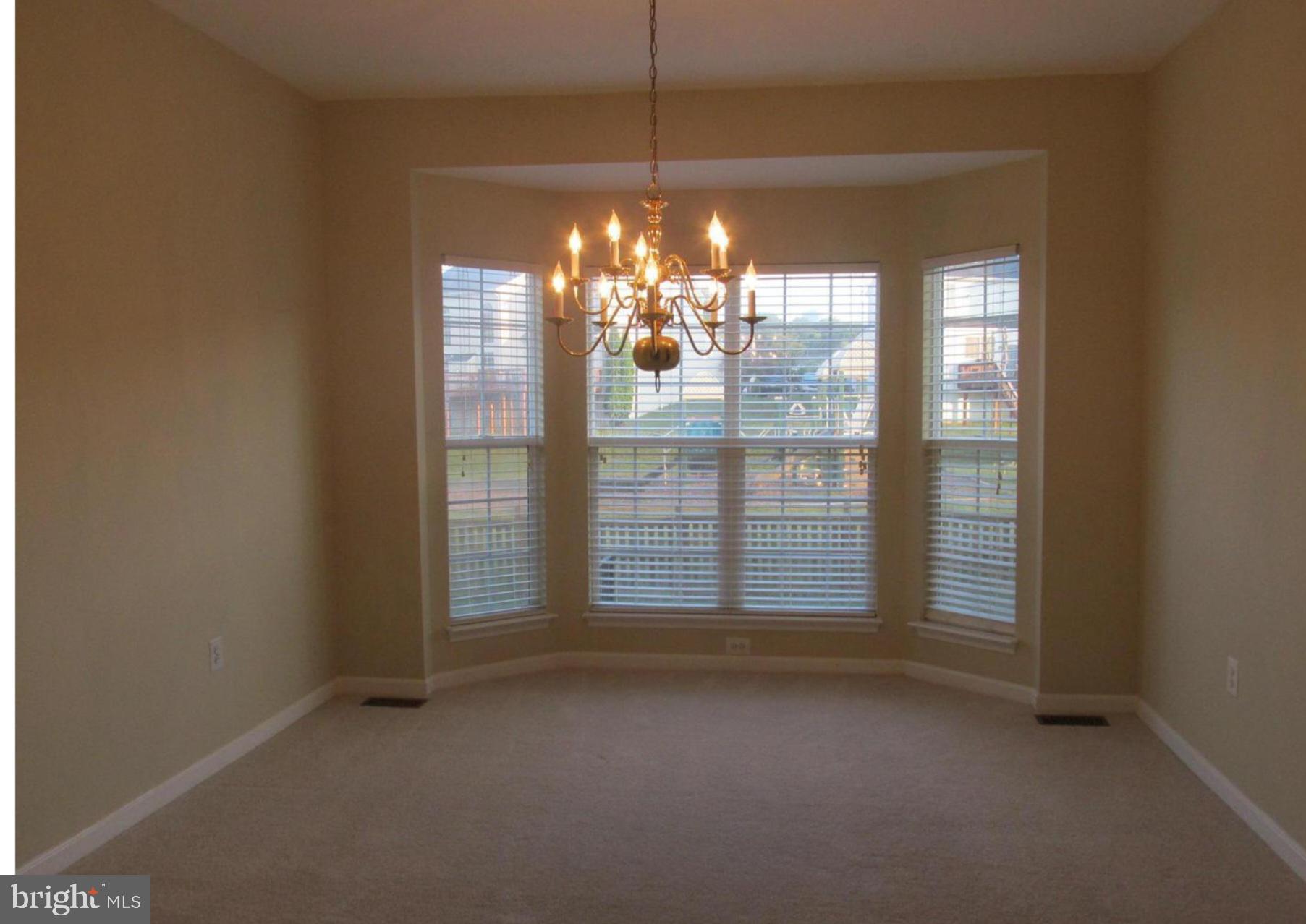 STRATFORD PLACE - Residential