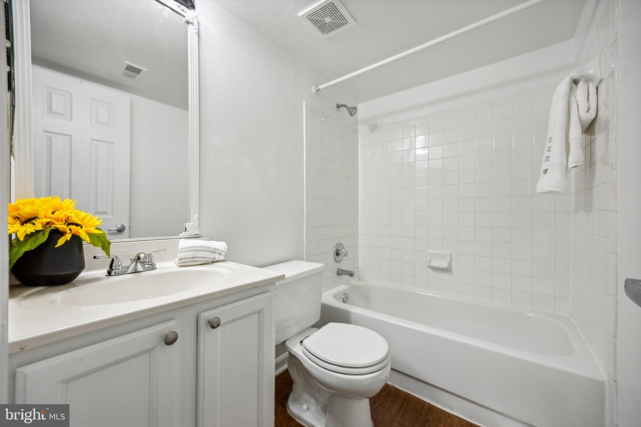 PERRYWOOD - Residential