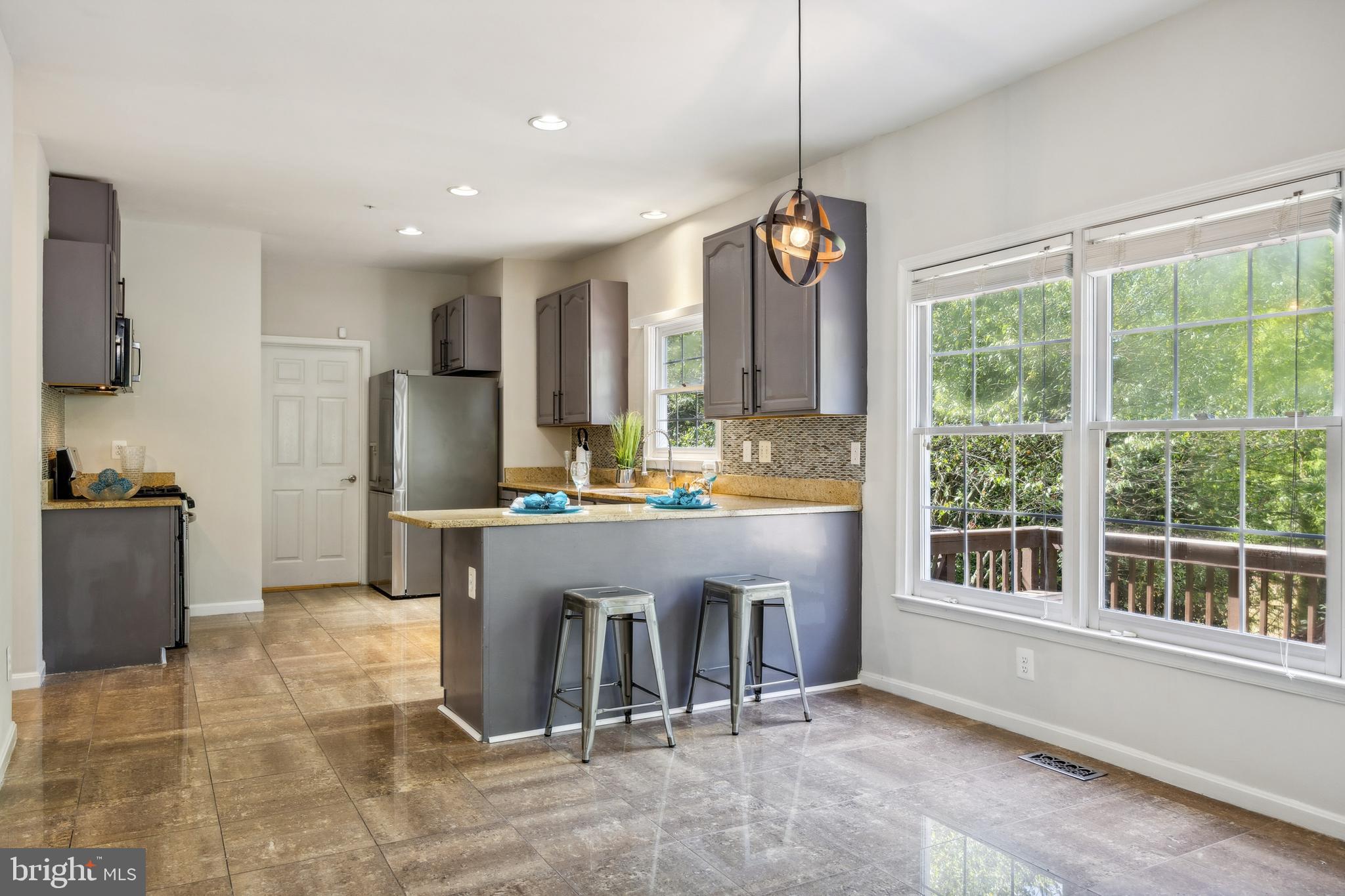 PERRYWOOD - Residential