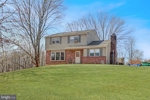 1172 HIDDENVIEW DRIVE WEST CHESTER PA 19380