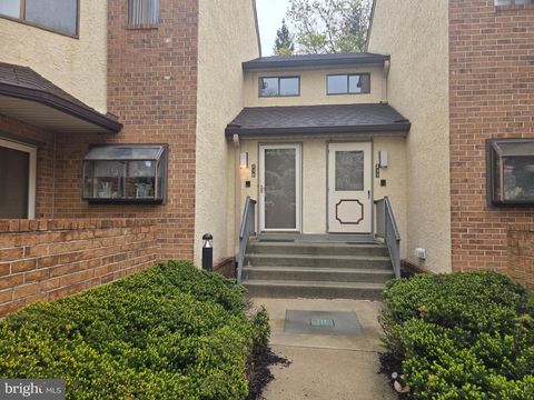 210 AUGUSTA MOUNT LAUREL NJ 08054
