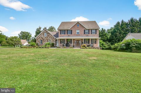Homes For Sale - 4948 Teen Barnes Road<br/> FREDERICK, MD 21703