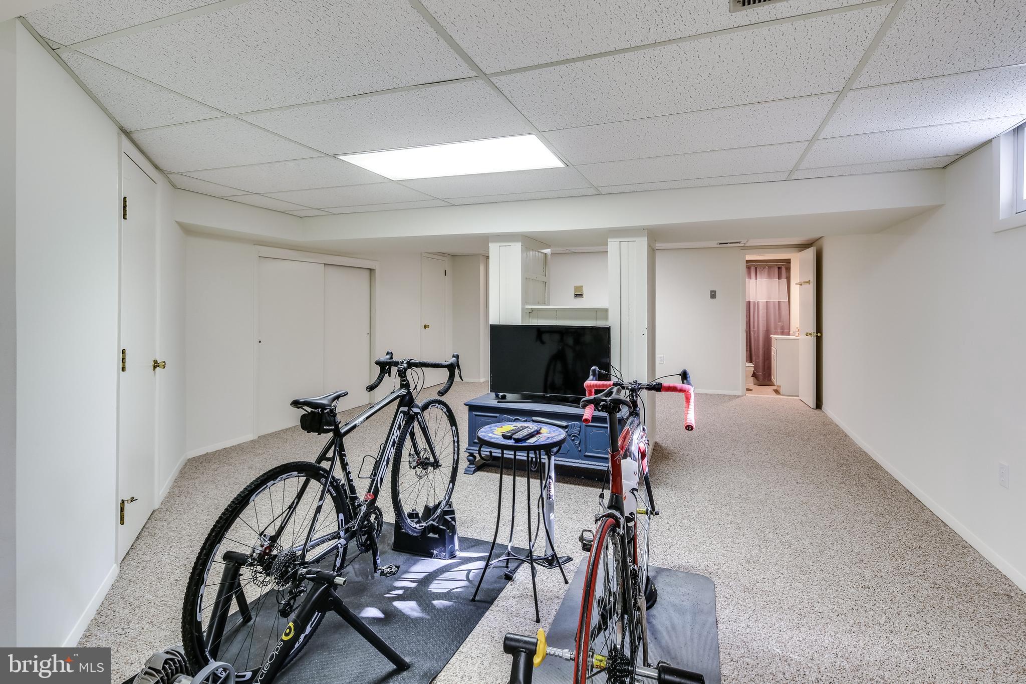 HICKORY RIDGE - Residential