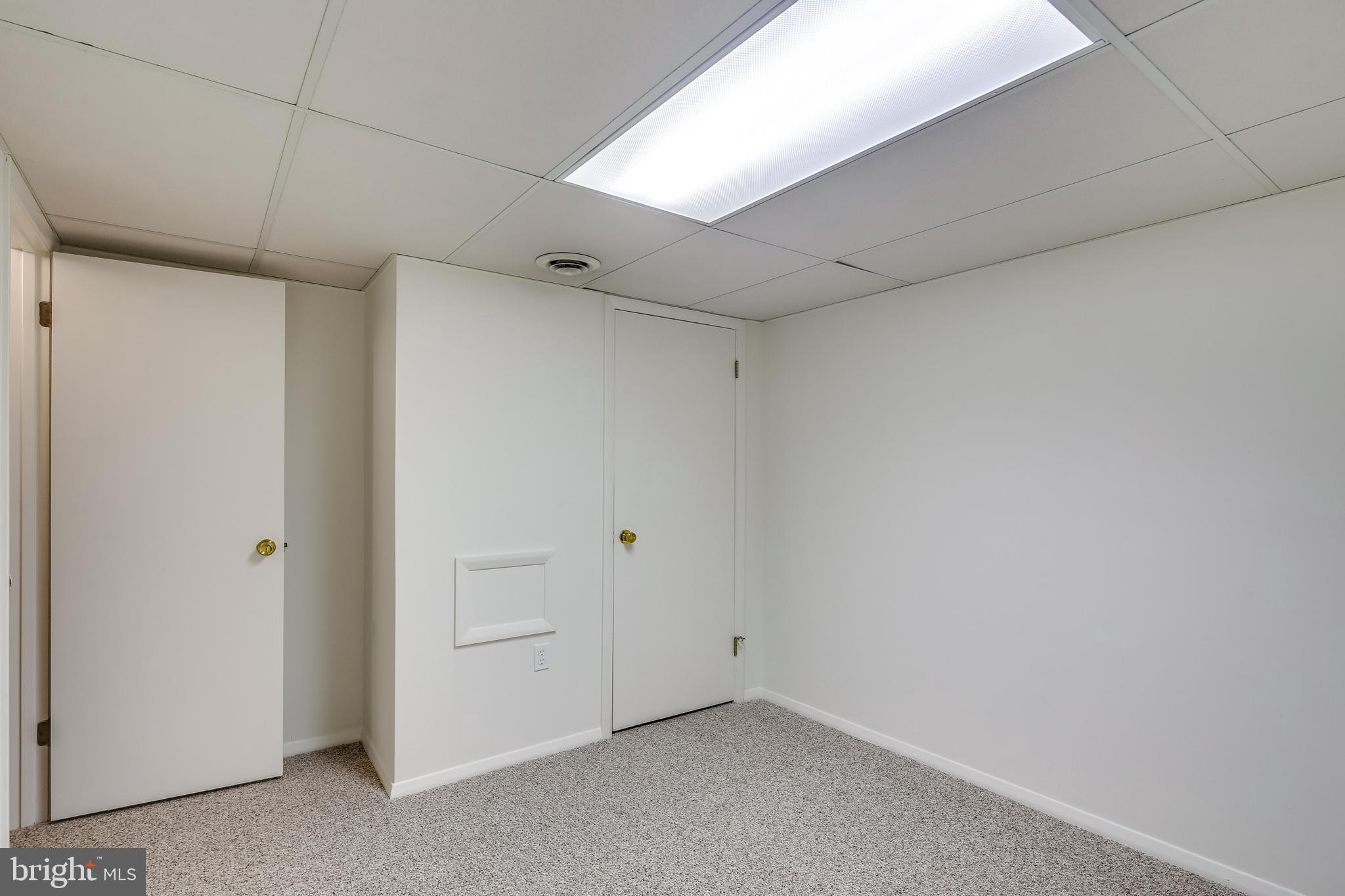 HICKORY RIDGE - Residential