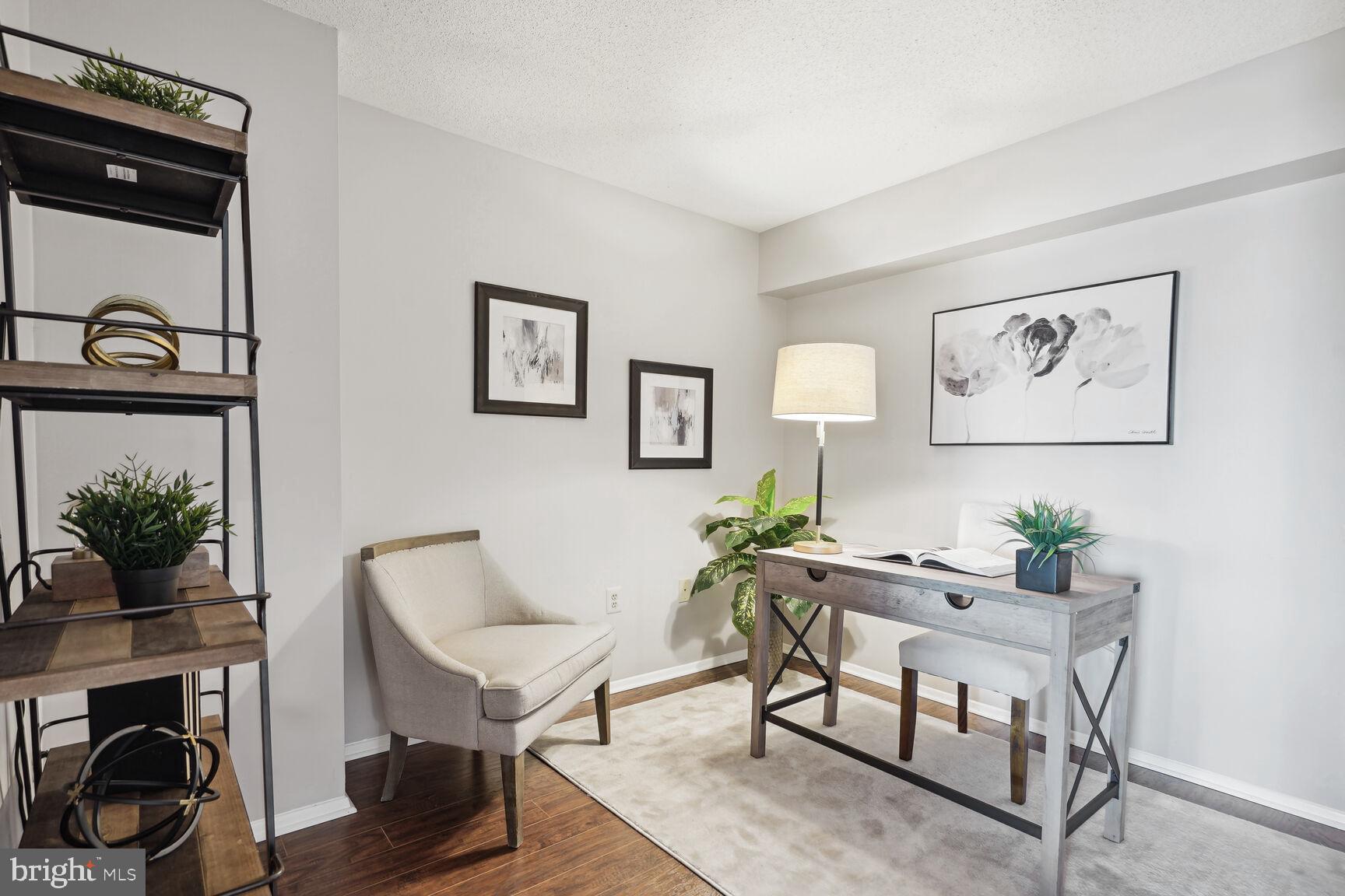 TYSONS CORNER - Residential