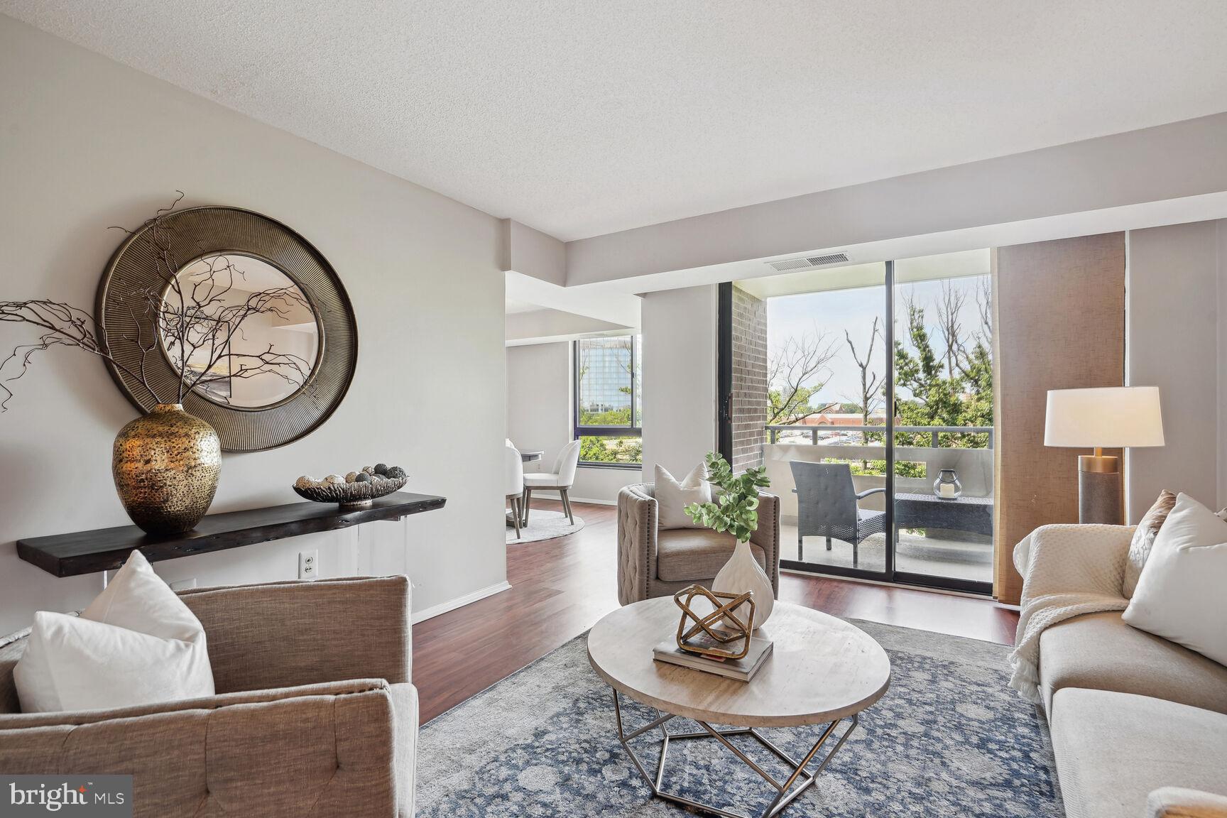 TYSONS CORNER - Residential