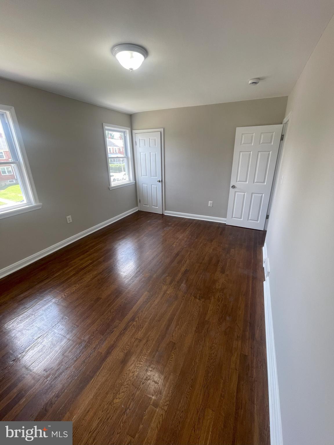 IDLEWOOD - Residential Lease