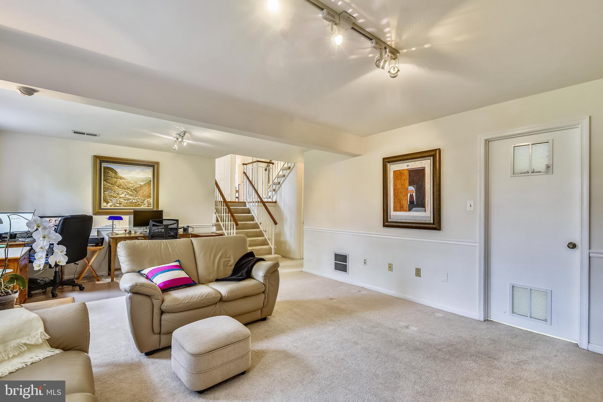 FAIRFAX COUNTY - Residential