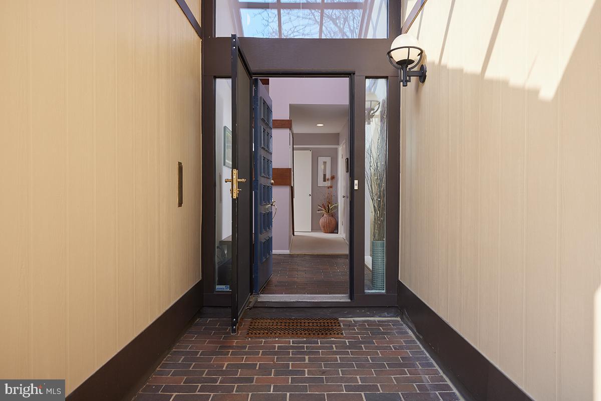 COURTS OF WYNGATE - Residential