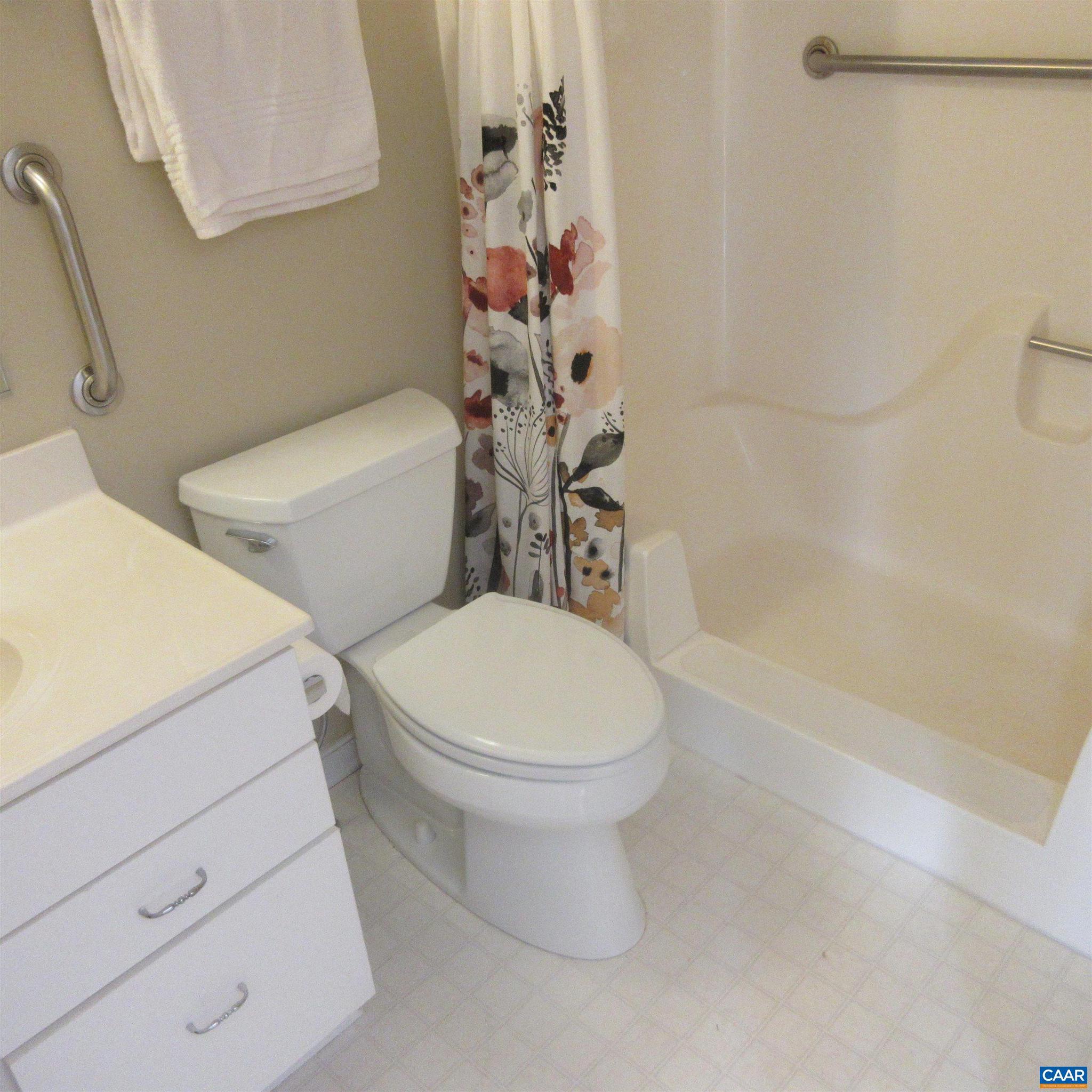 UNKNOWN - Residential Lease