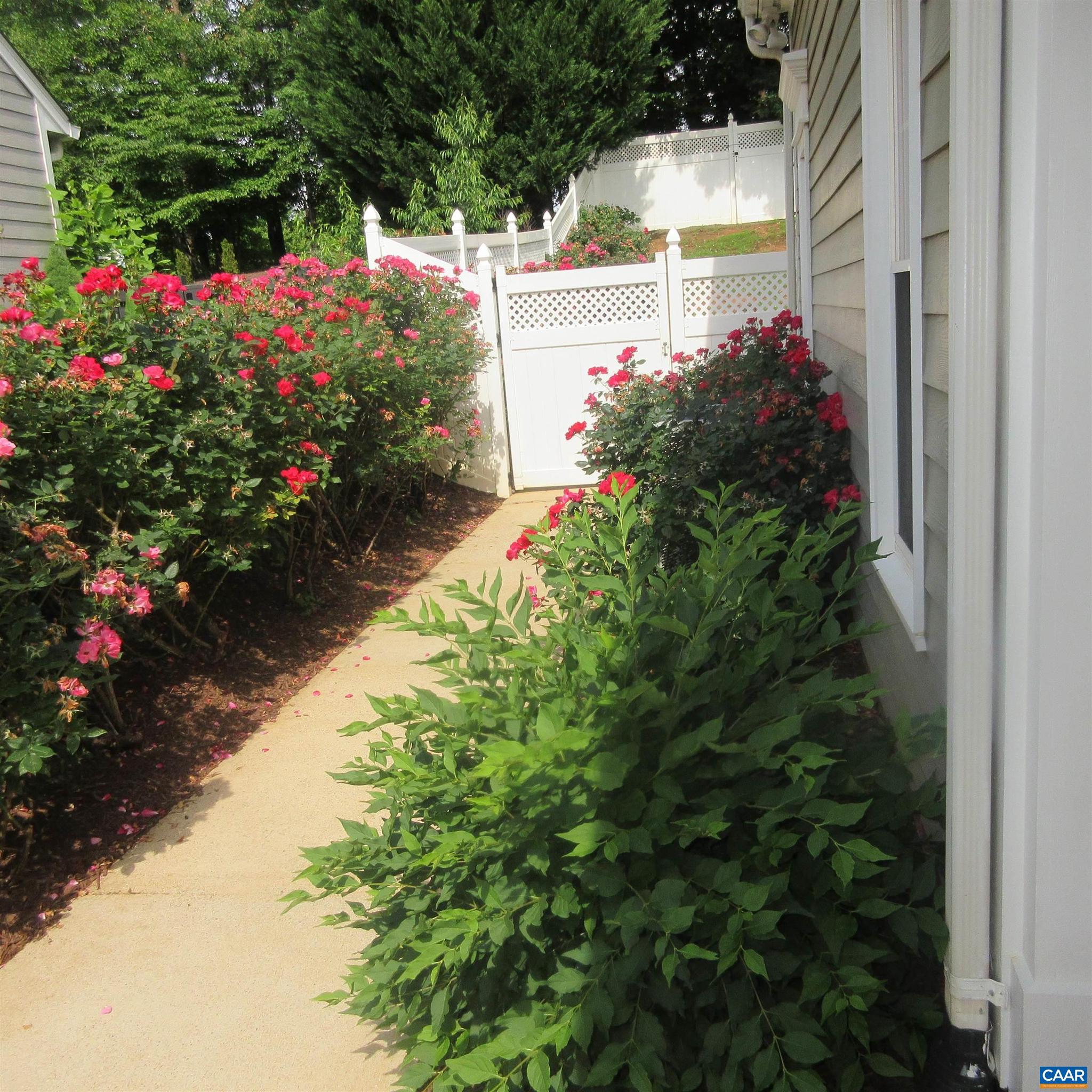 UNKNOWN - Residential Lease