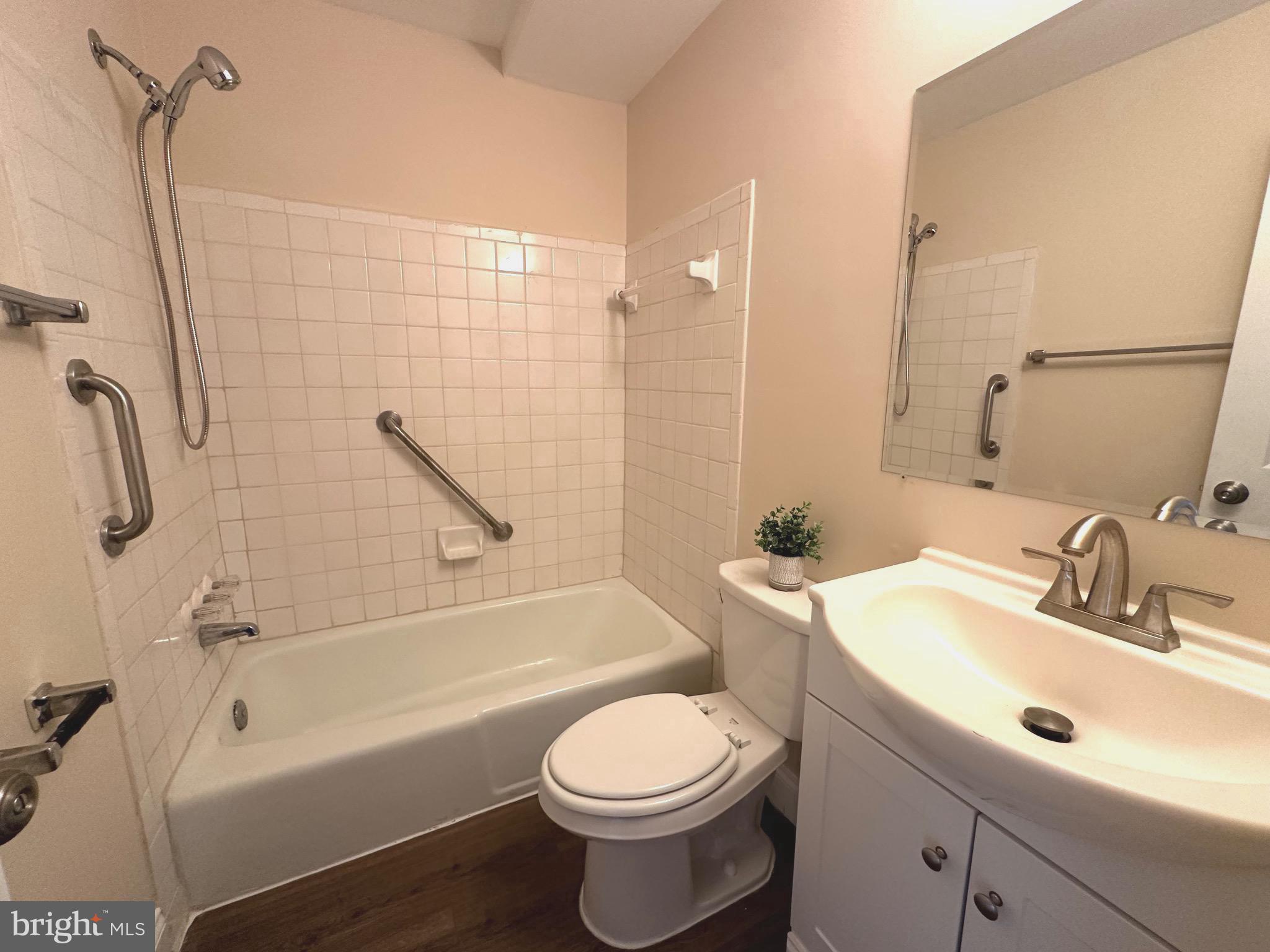 BRIGHTON EAST - Residential