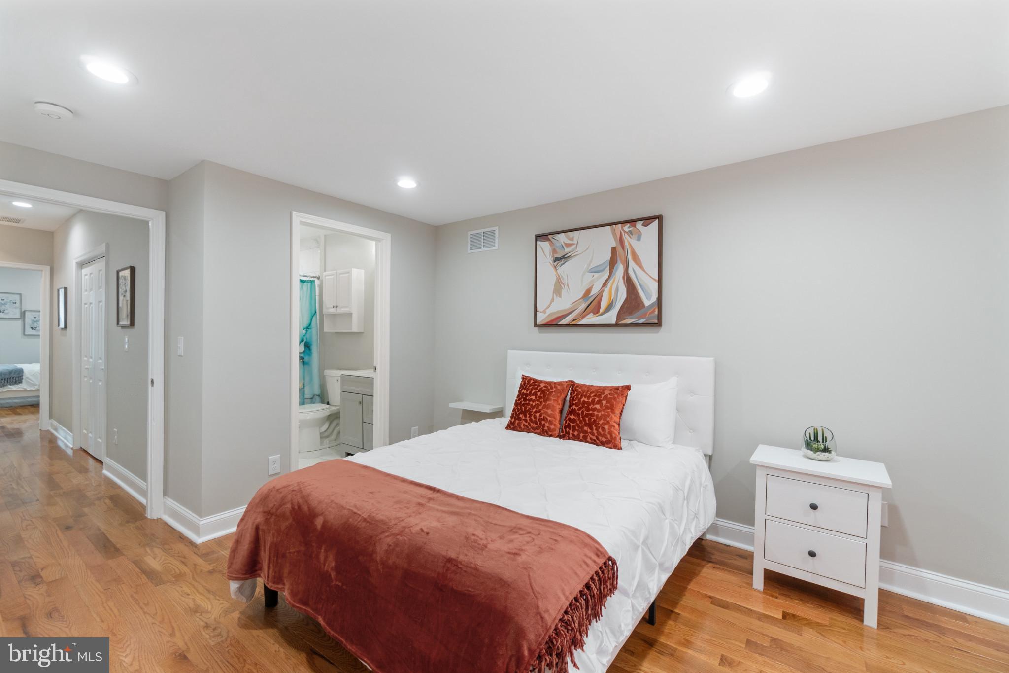 JOHNS HOPKINS - Residential