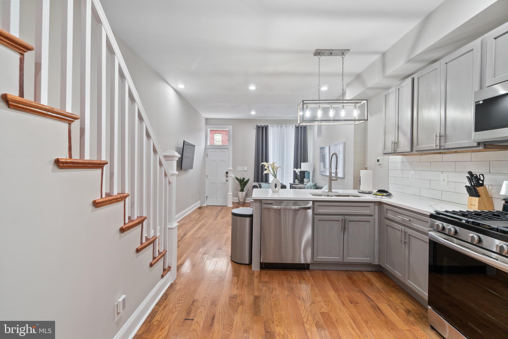 JOHNS HOPKINS - Residential