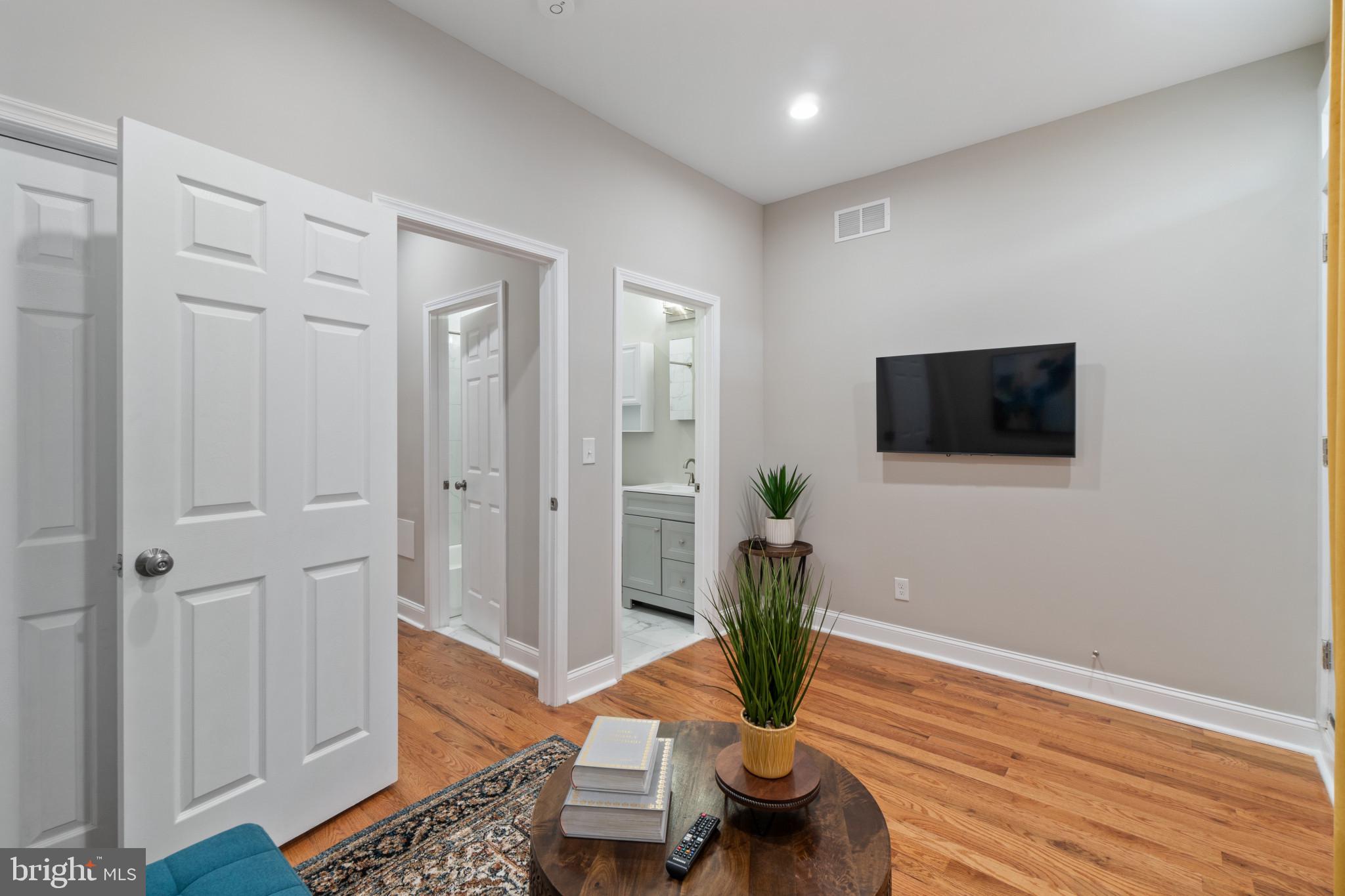 JOHNS HOPKINS - Residential