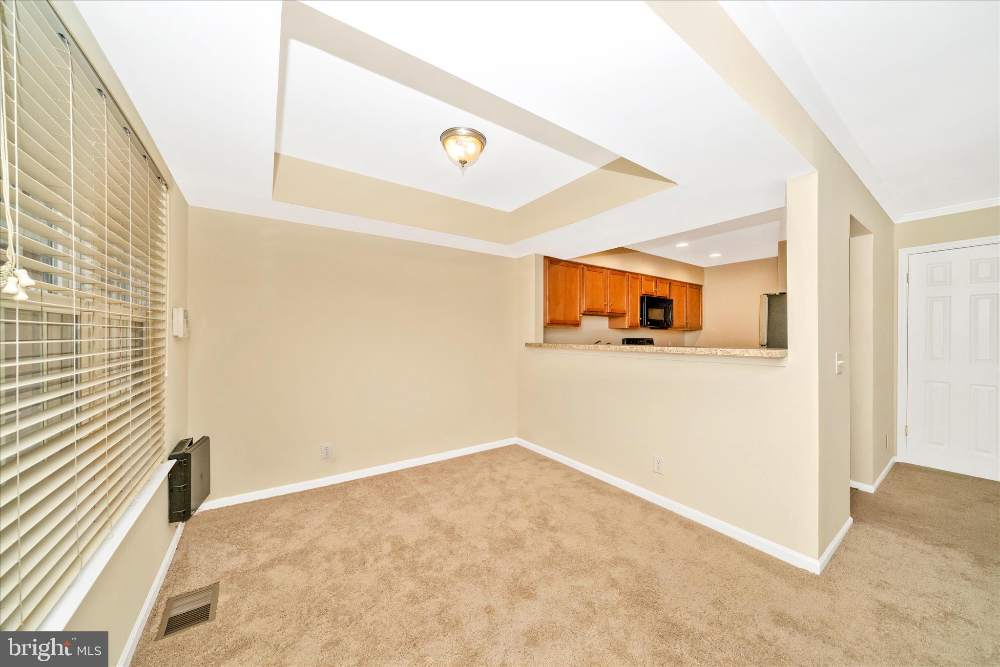 THE GABLES ON TUCKERMAN - Residential